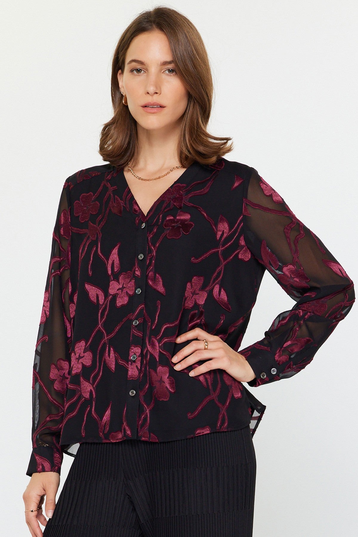 FLORAL JACQUARD V-NECK BLOUSE