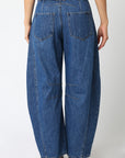 BARREL LEG JEAN