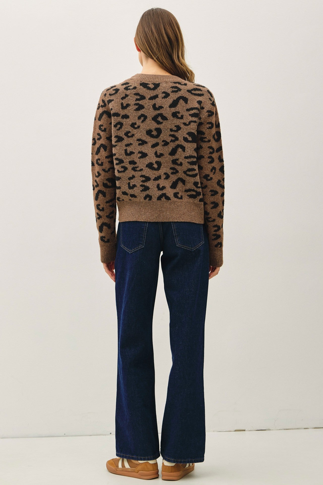 LEOPARD PRINT PULLOVER SWEATER