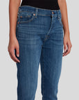 7 for all mankind josefina boyfriend fit jean in broken twill vanity blue, showing close up of front pockets