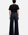 LOTTA TAILORLESS IN DEEP SEA