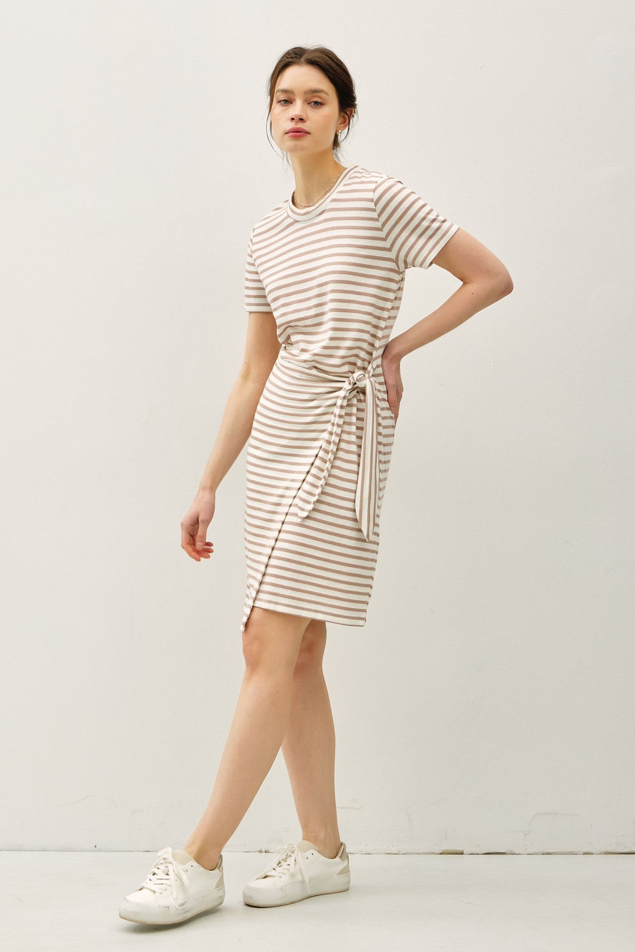 LINEN BLEND STRIPED FAUX WRAP SHORT SLEEVE DRESS