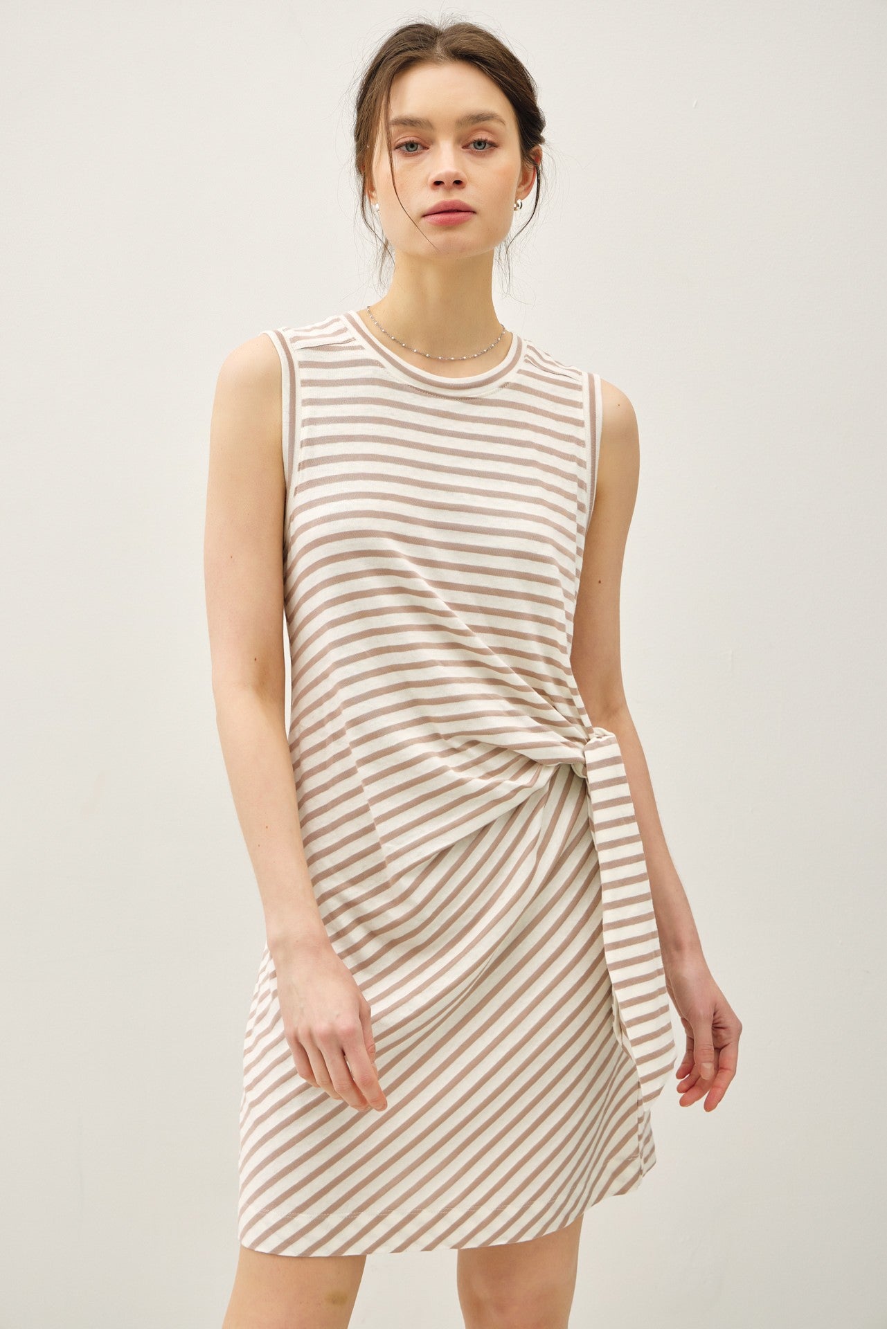 LINEN BLEND STRIPED SIDE TIE DRESS