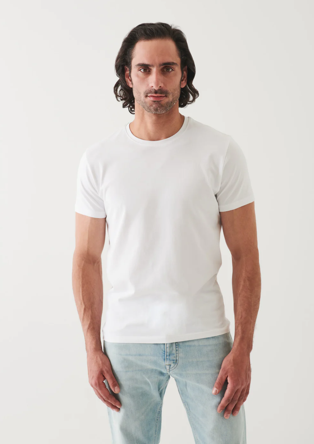 SHORT SLEEVE ICONIC CREW TEE