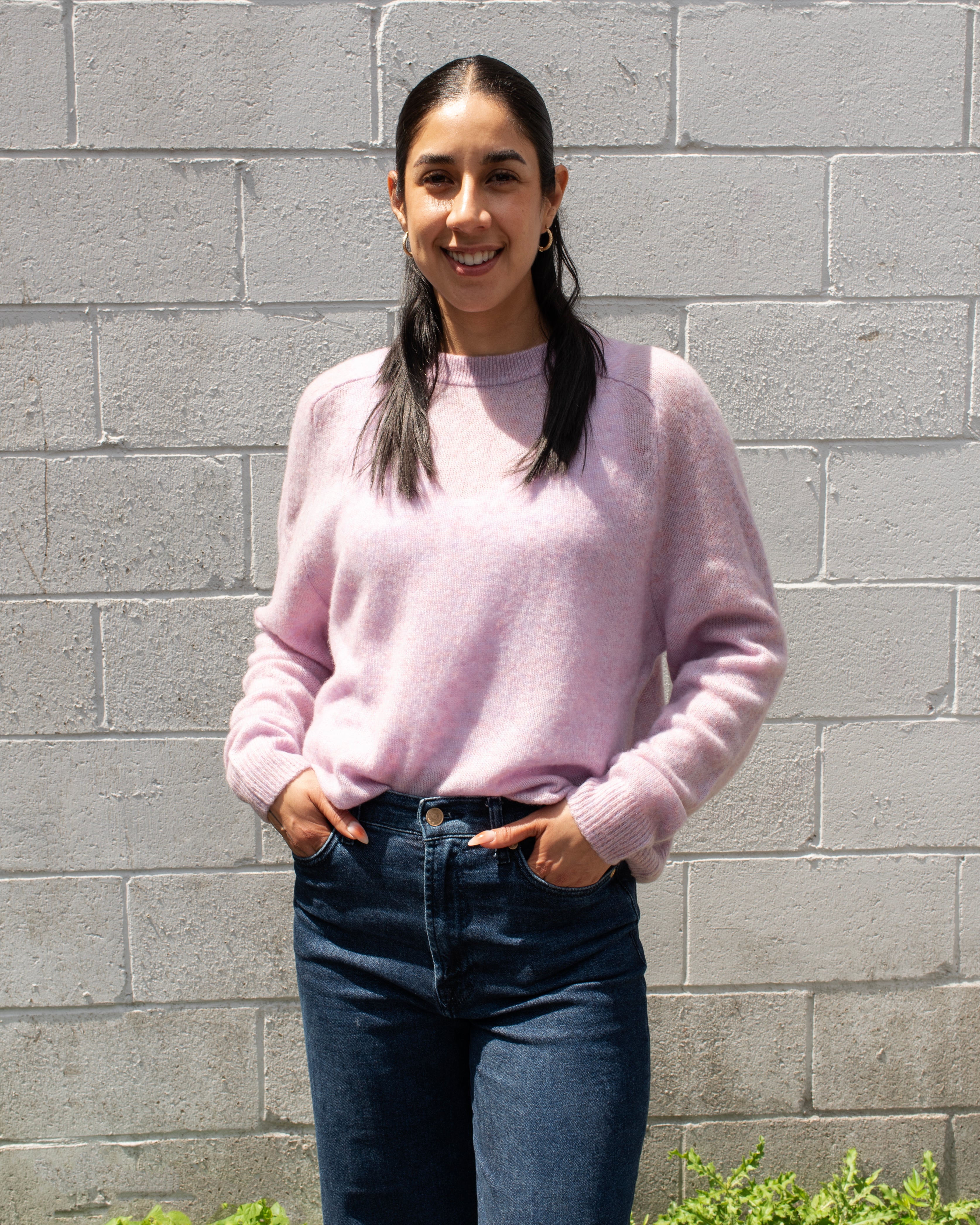 AMARA LOBO CREW NECK SWEATER