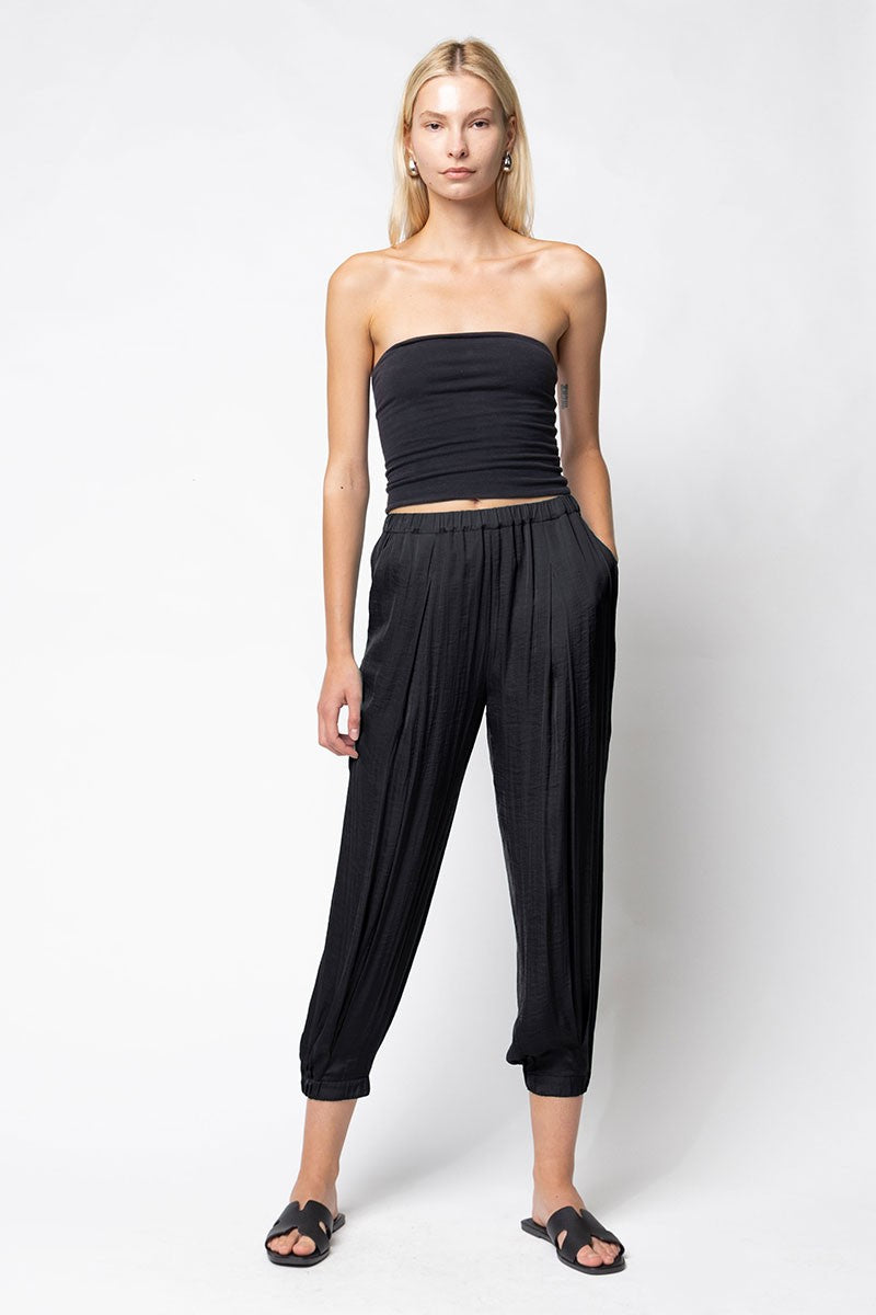 PLEATED SATIN JOGGER