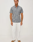 HALE WHIRLING DAISY SHORT SLEEVE SHIRT