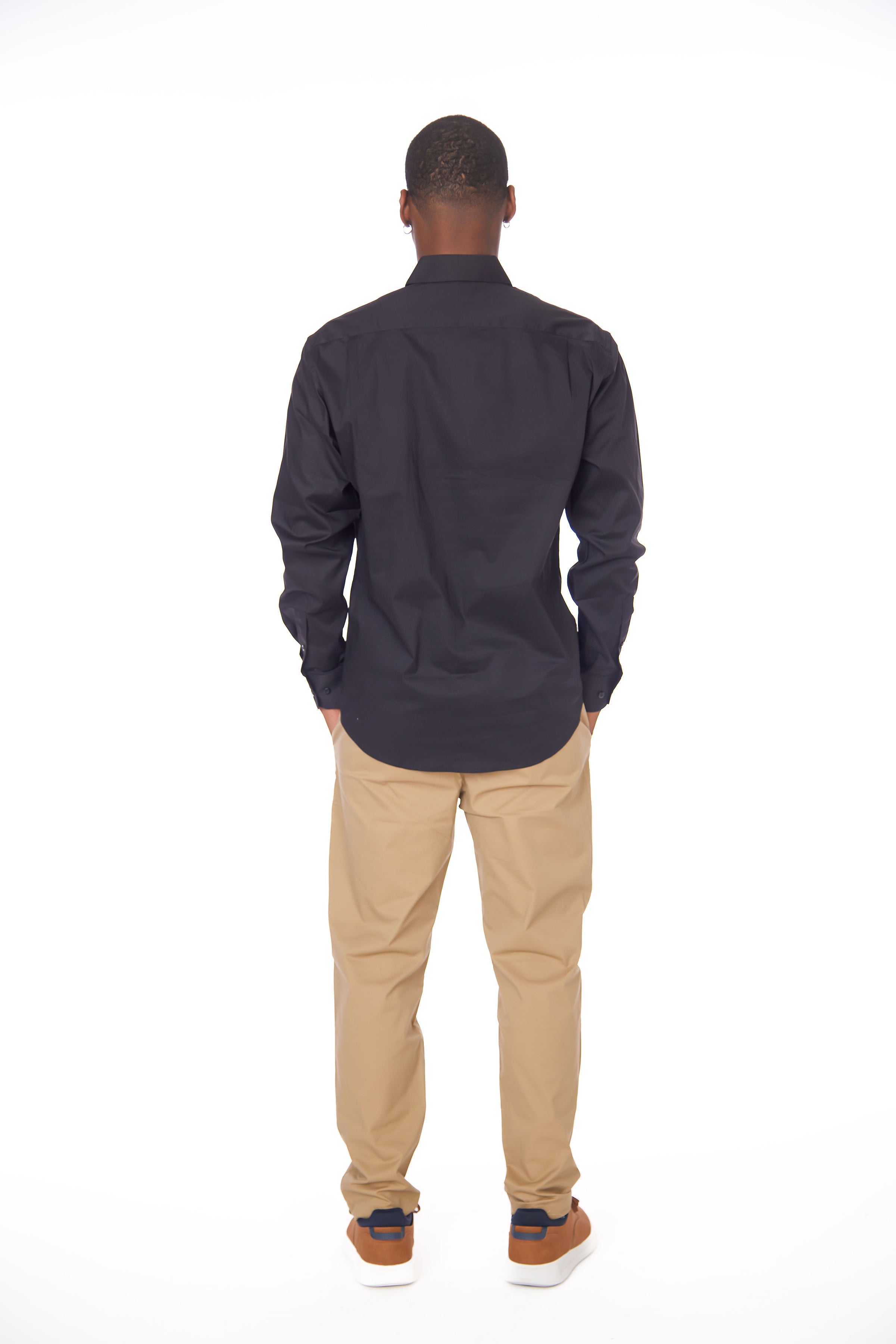 LONG SLEEVE BUTTON UP SHIRT