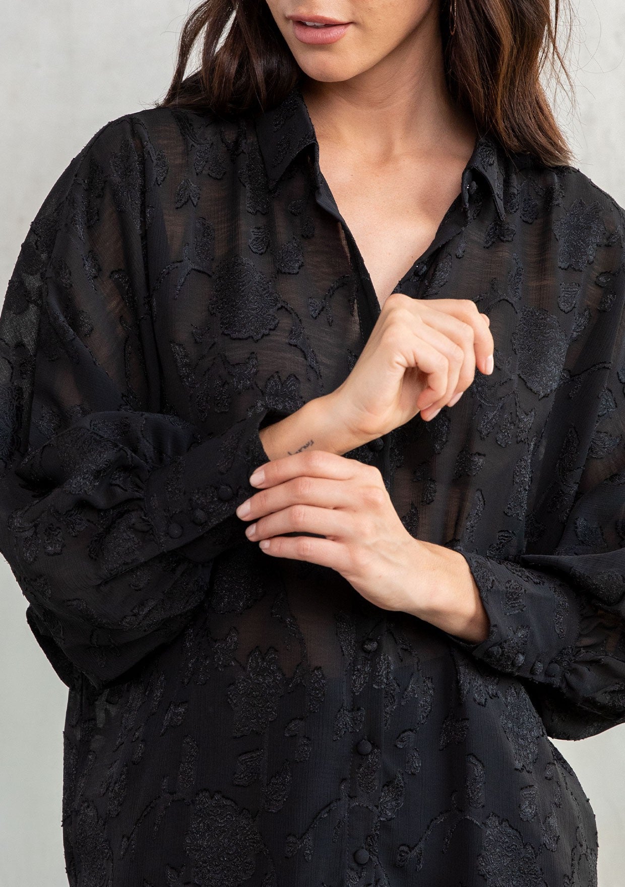 SHEER JACQUARD FLORAL DOLMAN BLOUSE