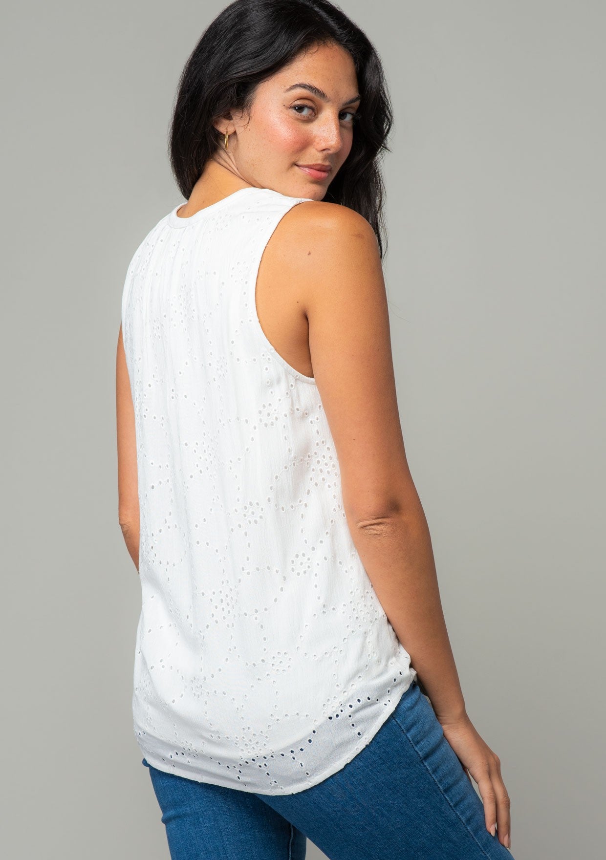 EYELET TANK WITH TIE NECK