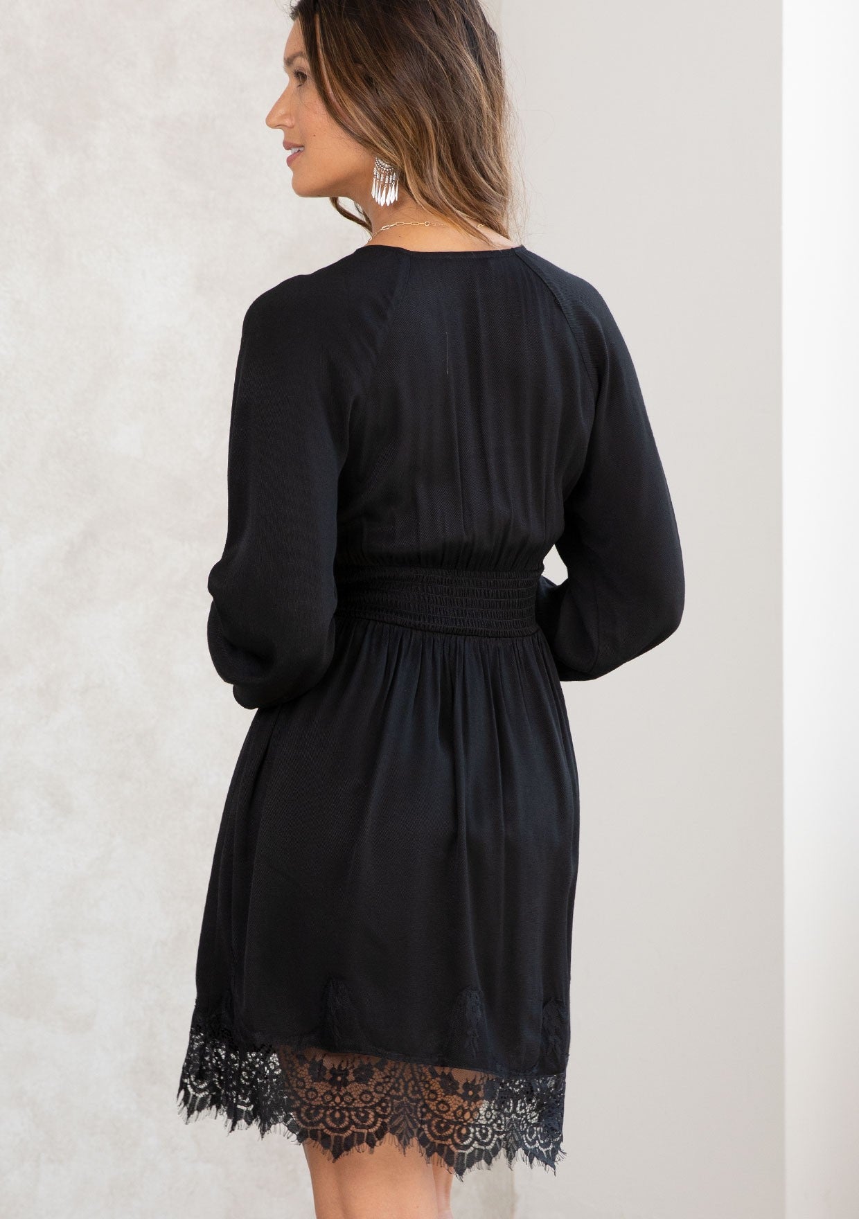 SMOCKED WAIST V-NECK DRESS WITH LACE TRIM