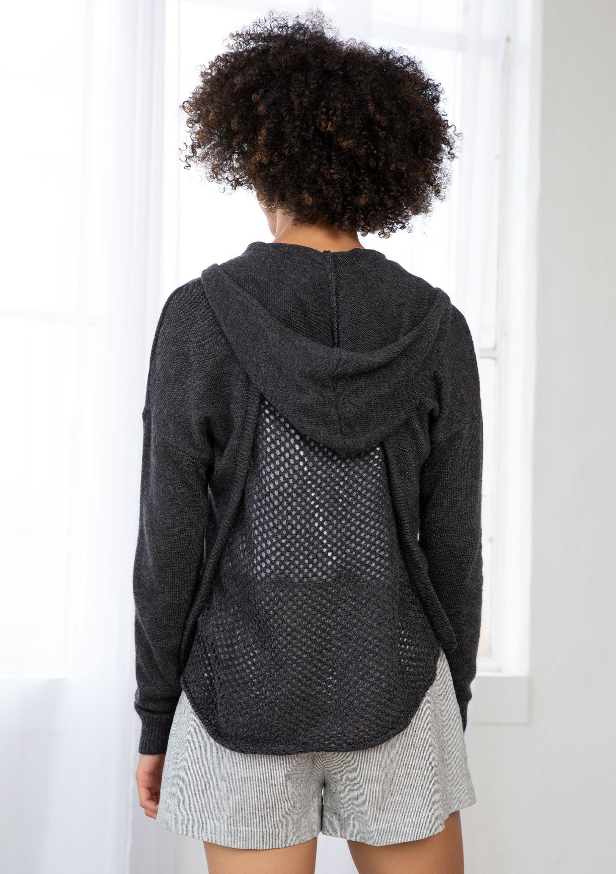 OPEN KNIT BACK HOODIE