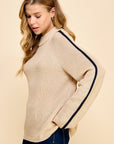 SINGLE STRIPE SLEEVE SWEATER