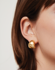 NELLE HOOPS