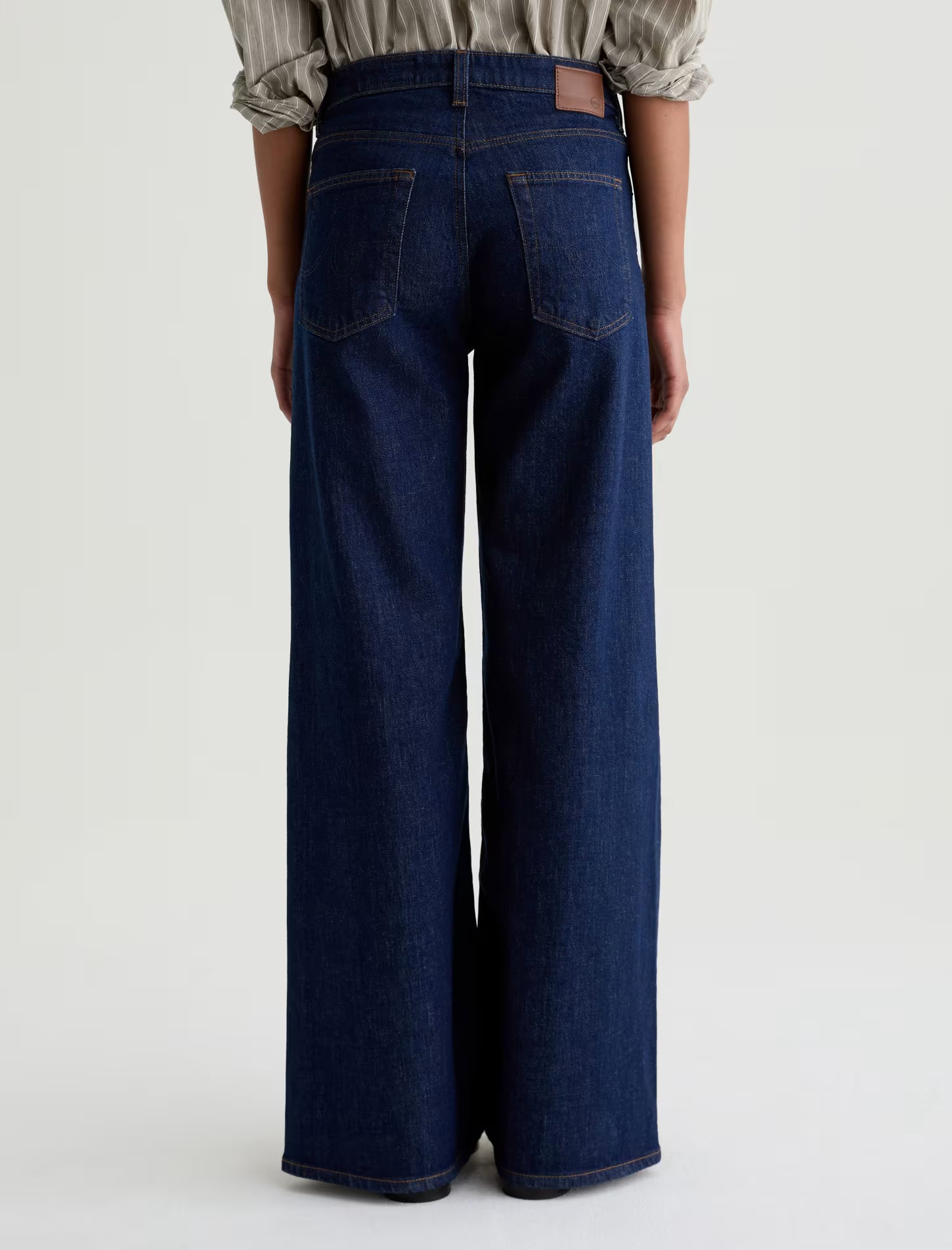 SAIGE MID-RISE WIDE LEG IN SYMMETRY