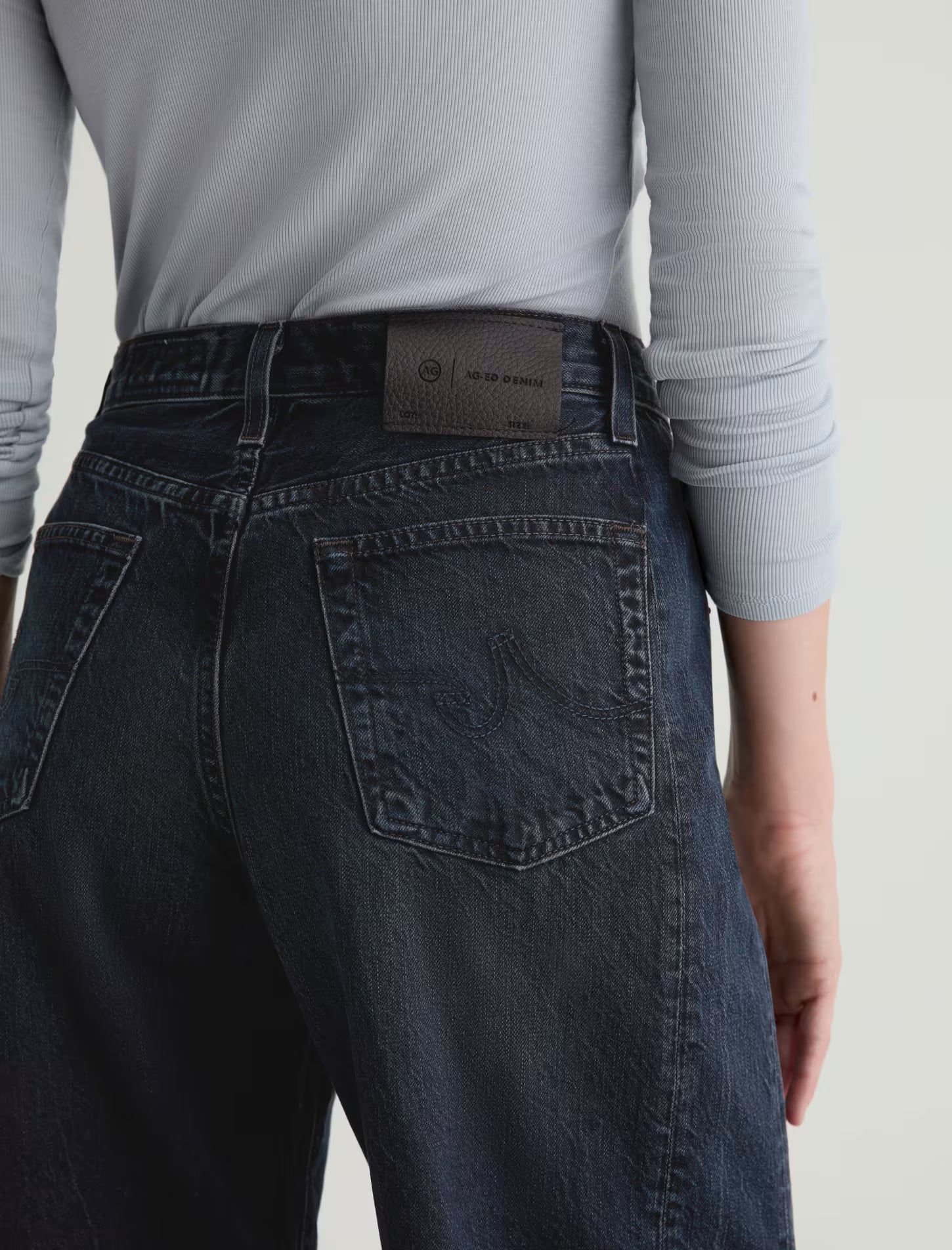 HATTIE HIGH-RISE BARREL IN 2 YEARS PROSE