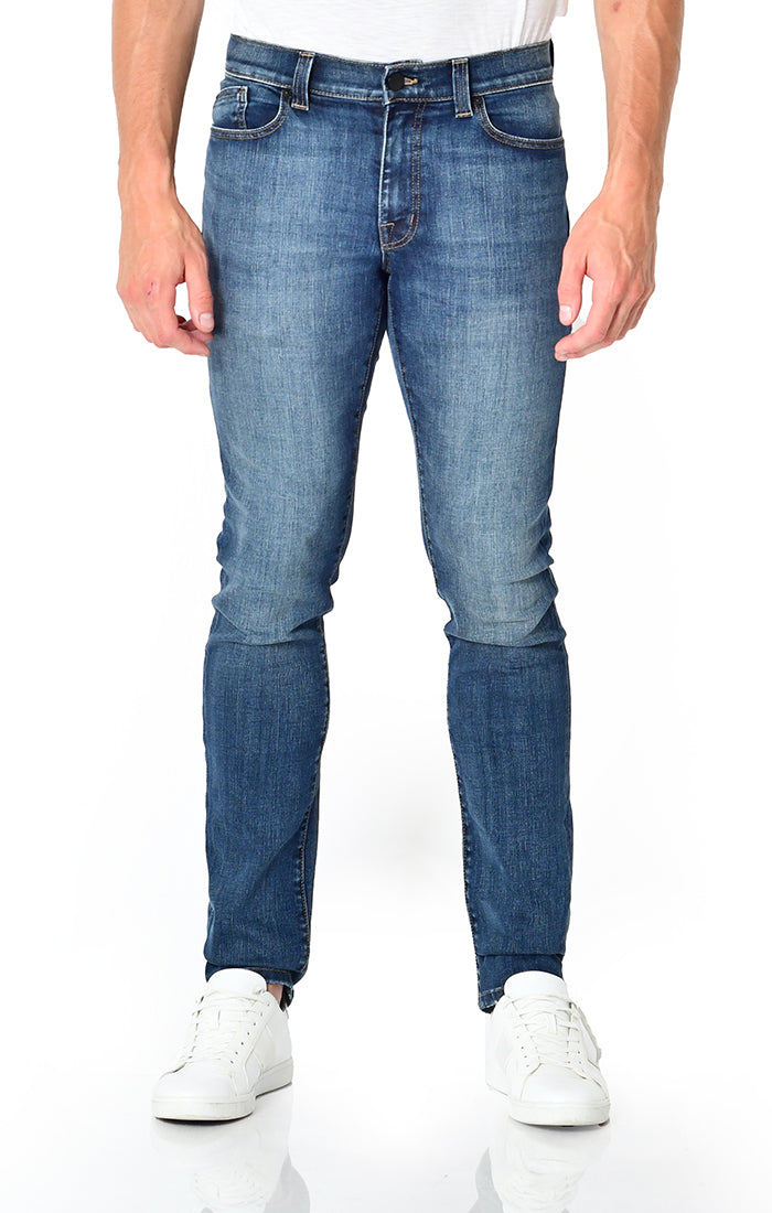 TORINO SLIM FIT IN CAPTAIN