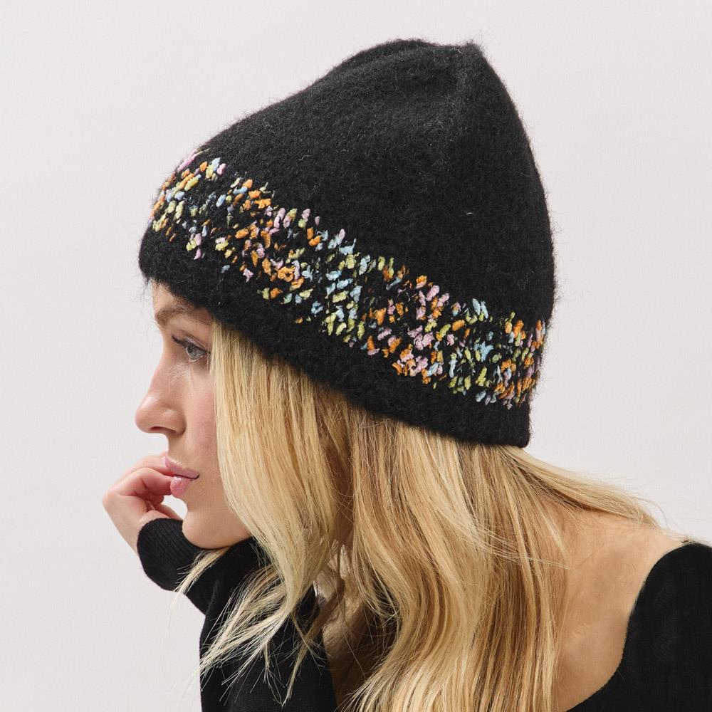 FLECKED BORDER BEANIE