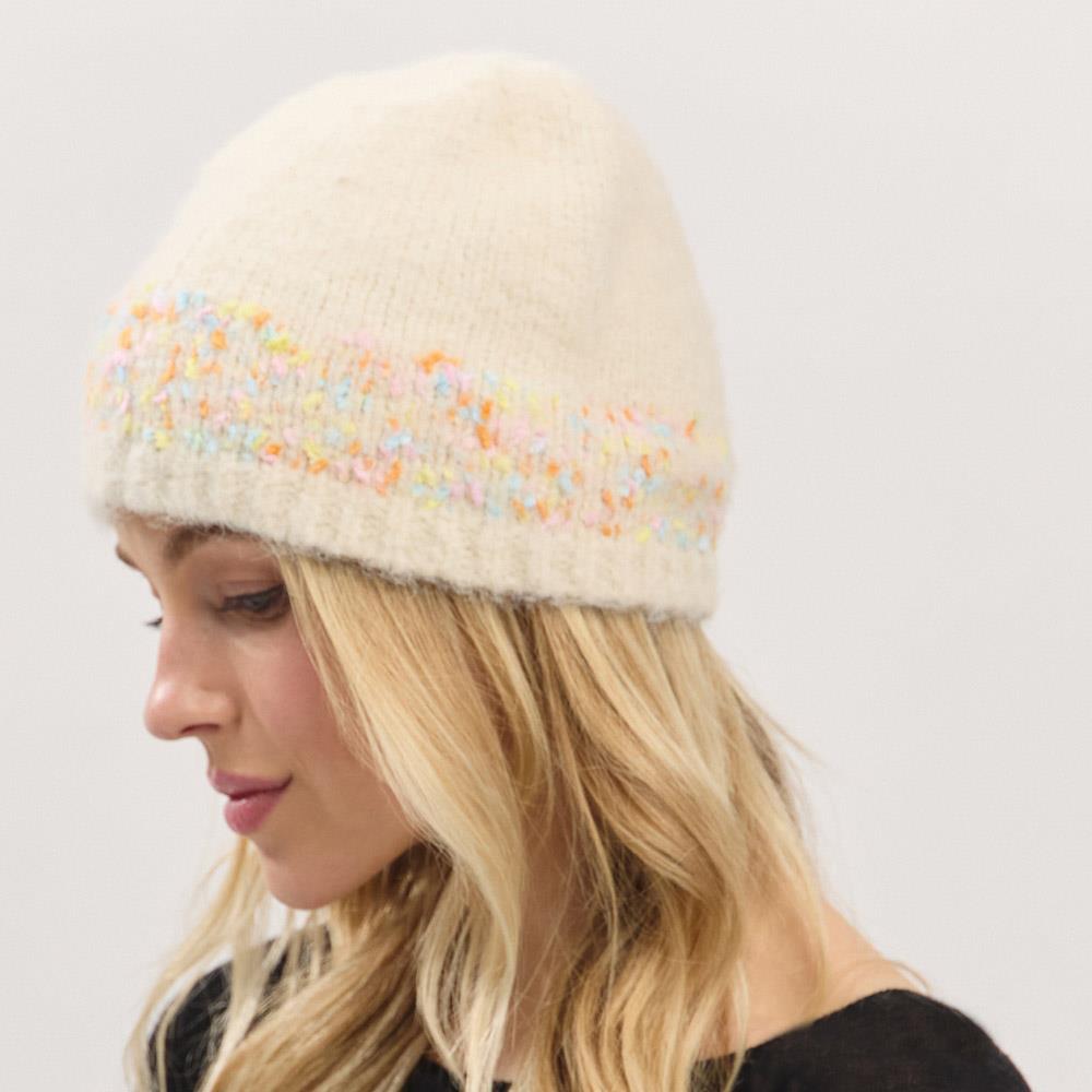 FLECKED BORDER BEANIE