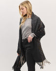 TUFTED LINES SCARF
