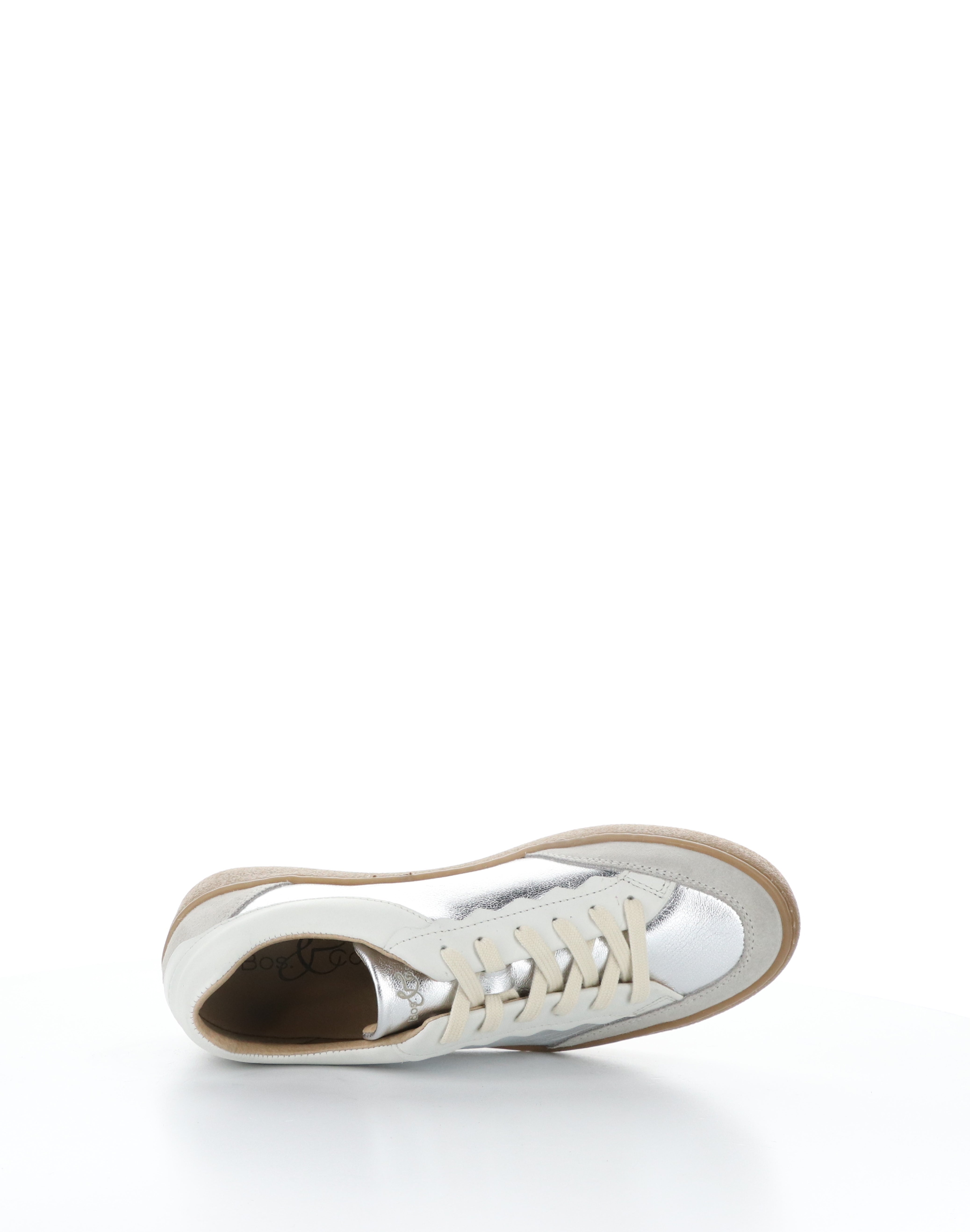 MYRA SCALLOP DETAIL LOW SNEAKER