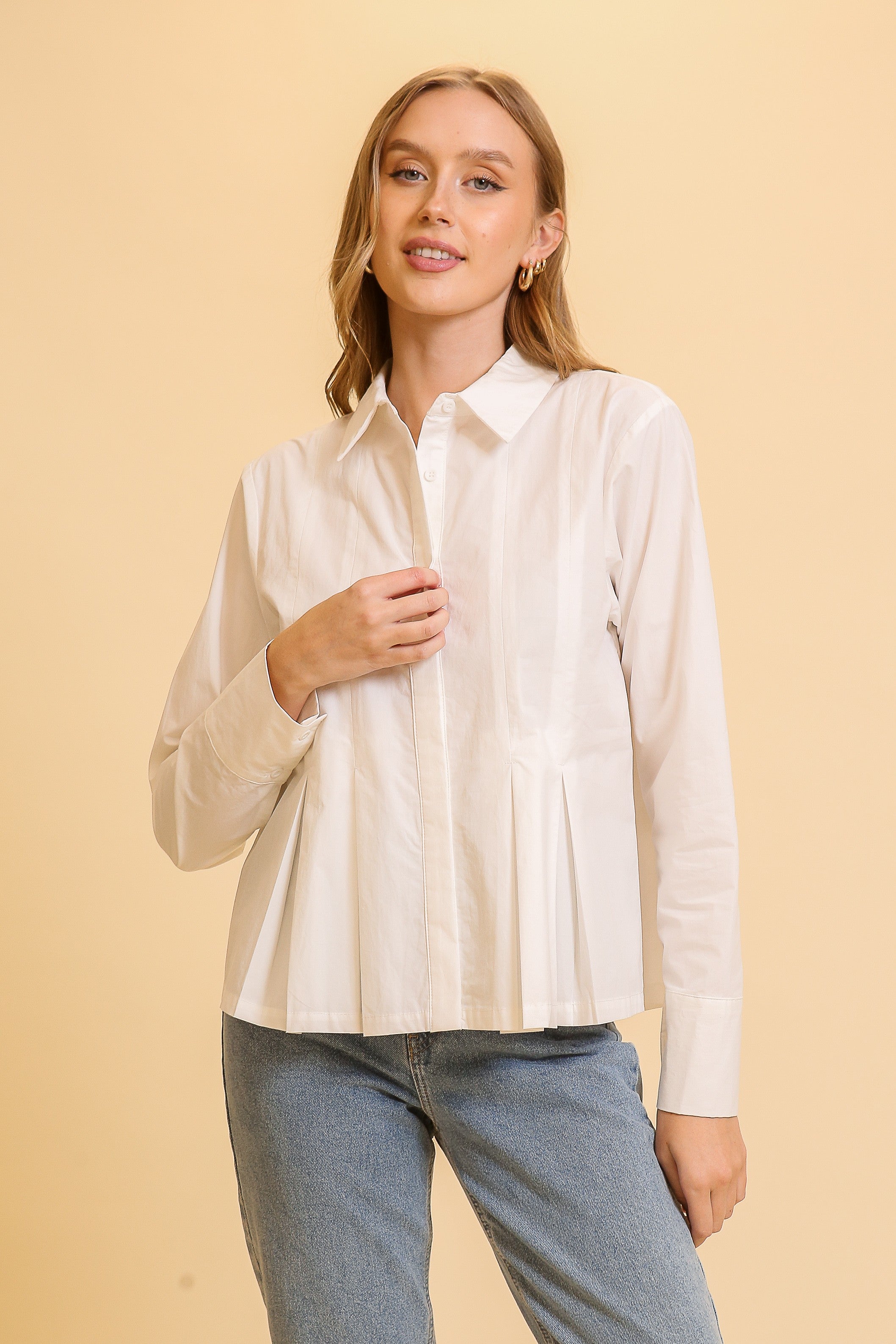 BOX PLEAT BLOUSE