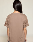 SKETCHED HORSES TEE