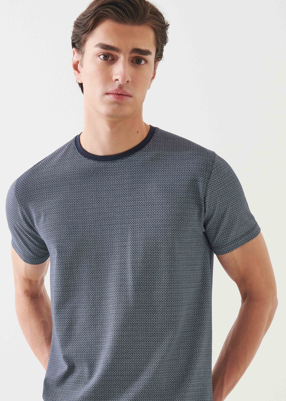 GEO RECTANGLE ALL OVER PRINT CREW TEE