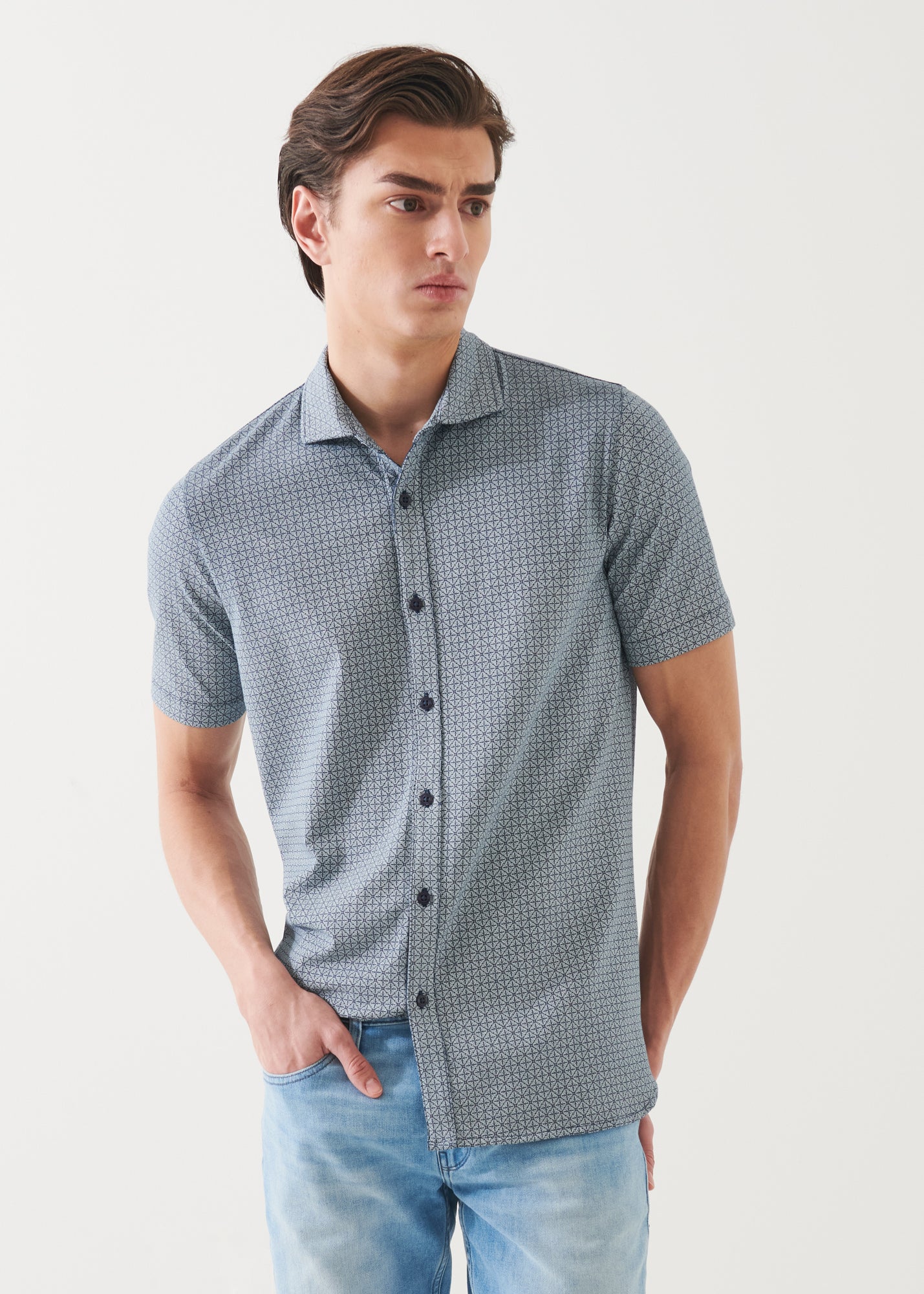 SHORT SLEEVE FLORAL DIAMOND ALL OVER PRINT BUTTON UP