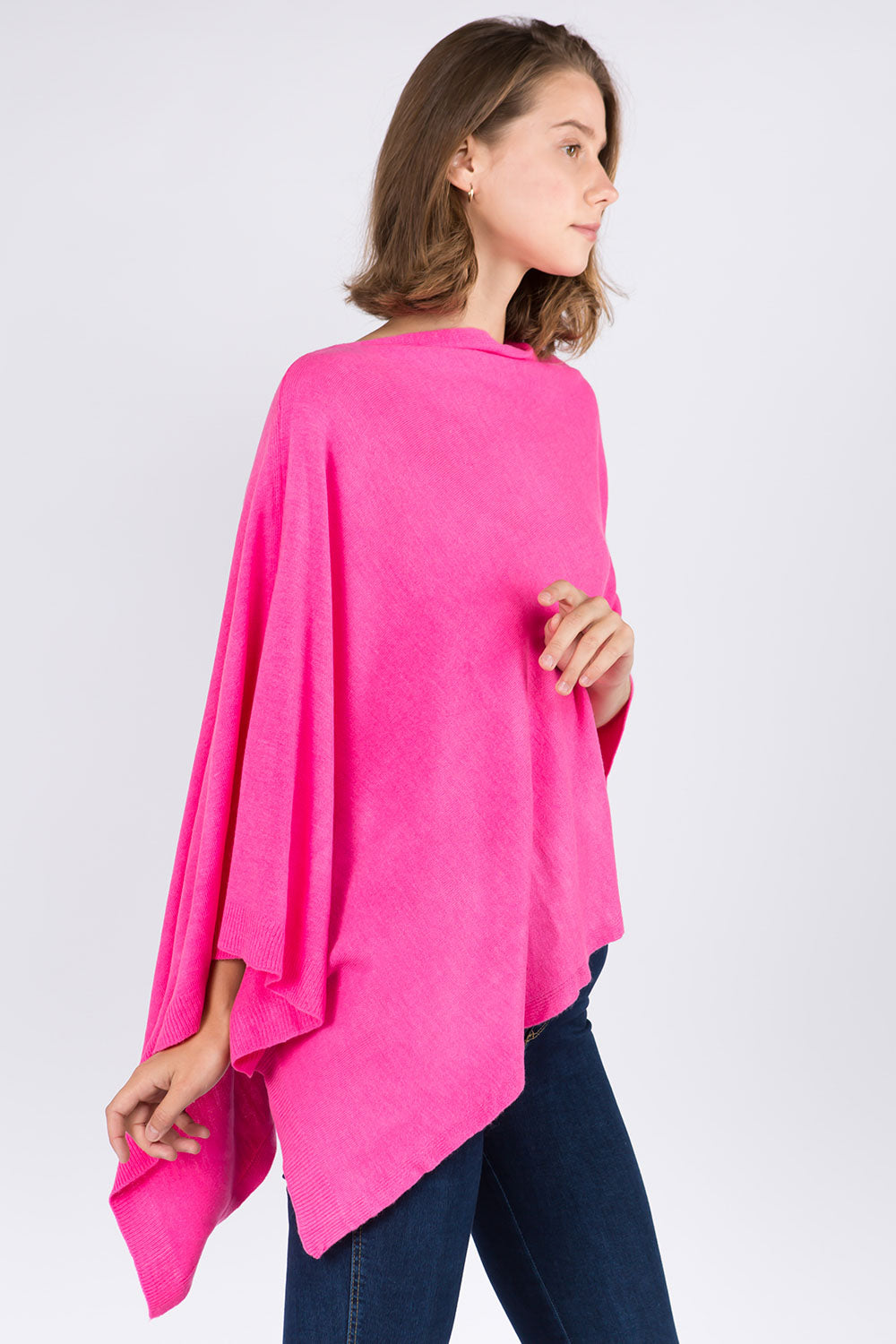 LIGHTWEIGHT PONCHO