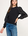 ROSETTE PUFF SLEEVE TOP