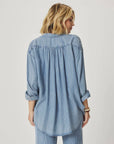 BUTTON DOWN LONG SLEEVE SHIRT