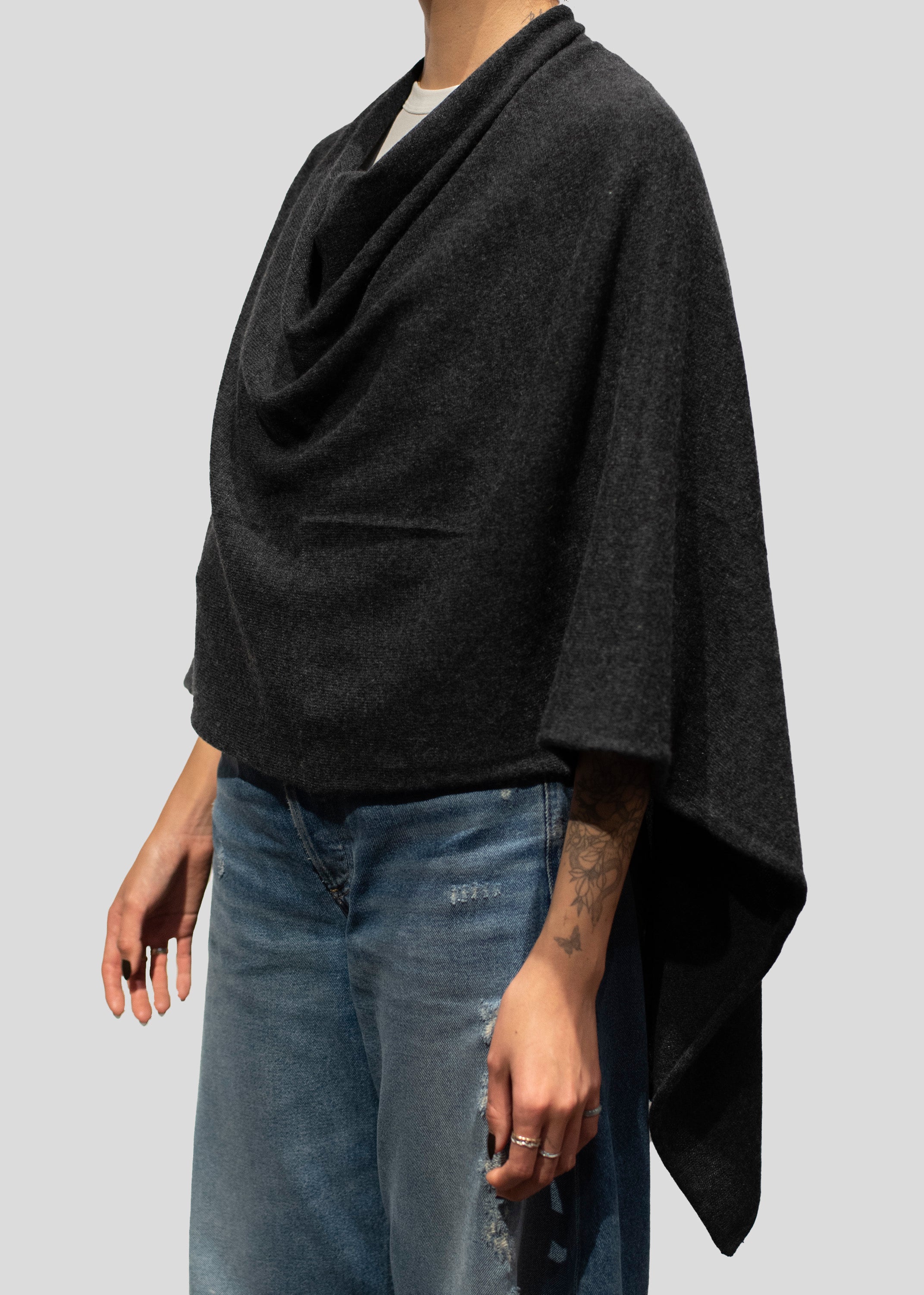 CASHMERE PONCHO