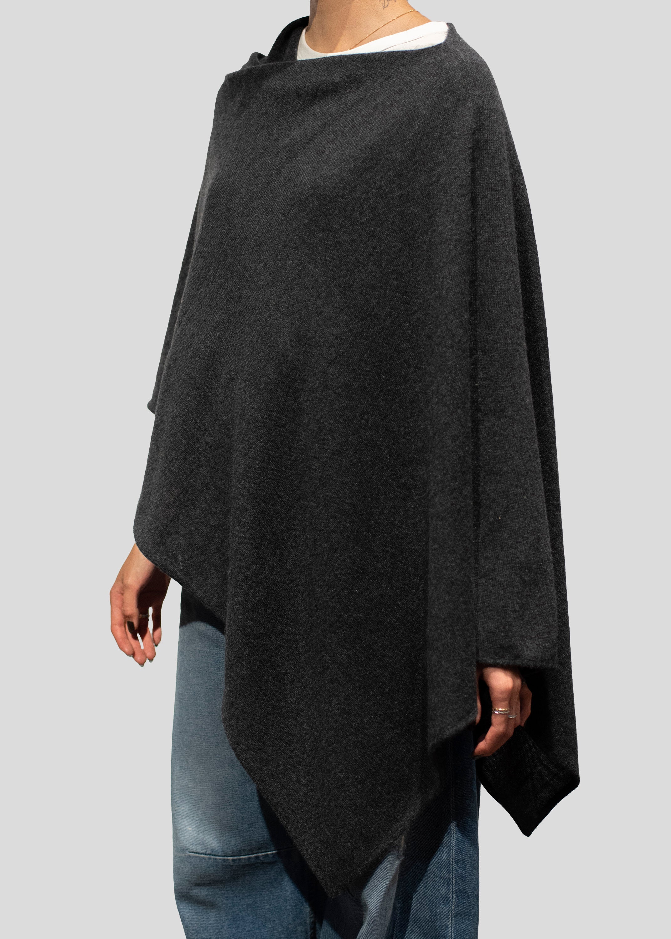 CASHMERE PONCHO