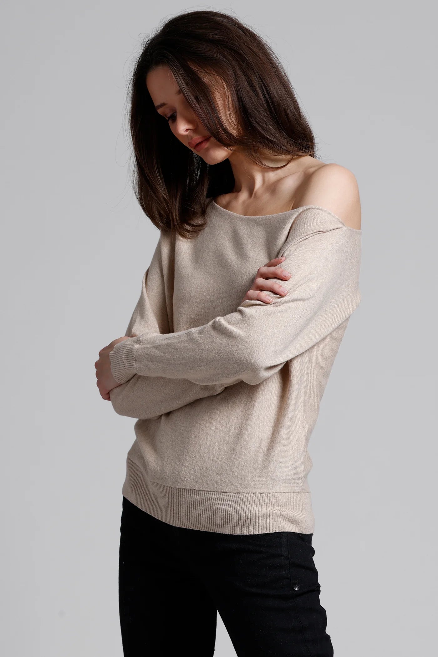 COTTON CASHMERE OFF THE SHOULDER TOP