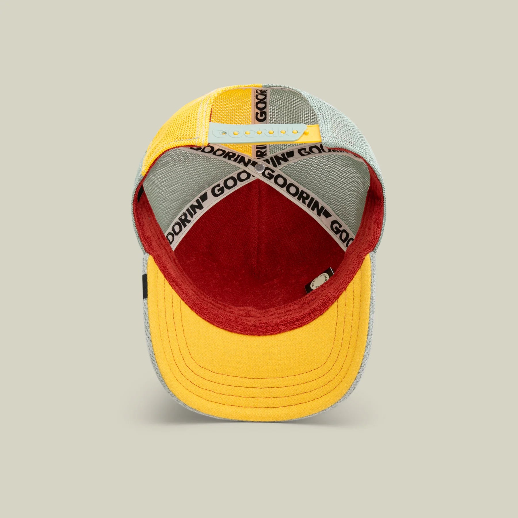 DUCKING AUTOCORRECT BALL CAP