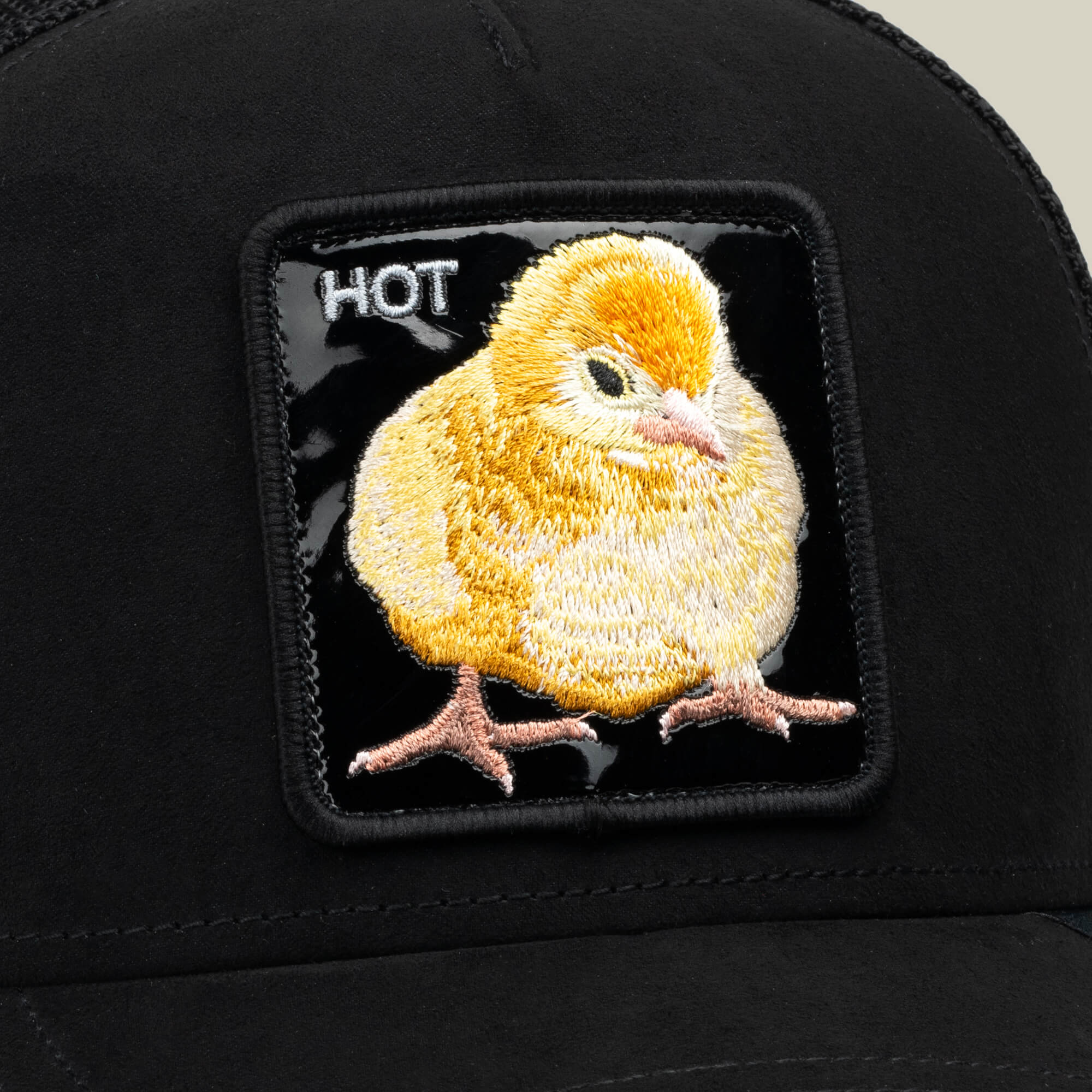 BLACK OUT CHICK BALL CAP