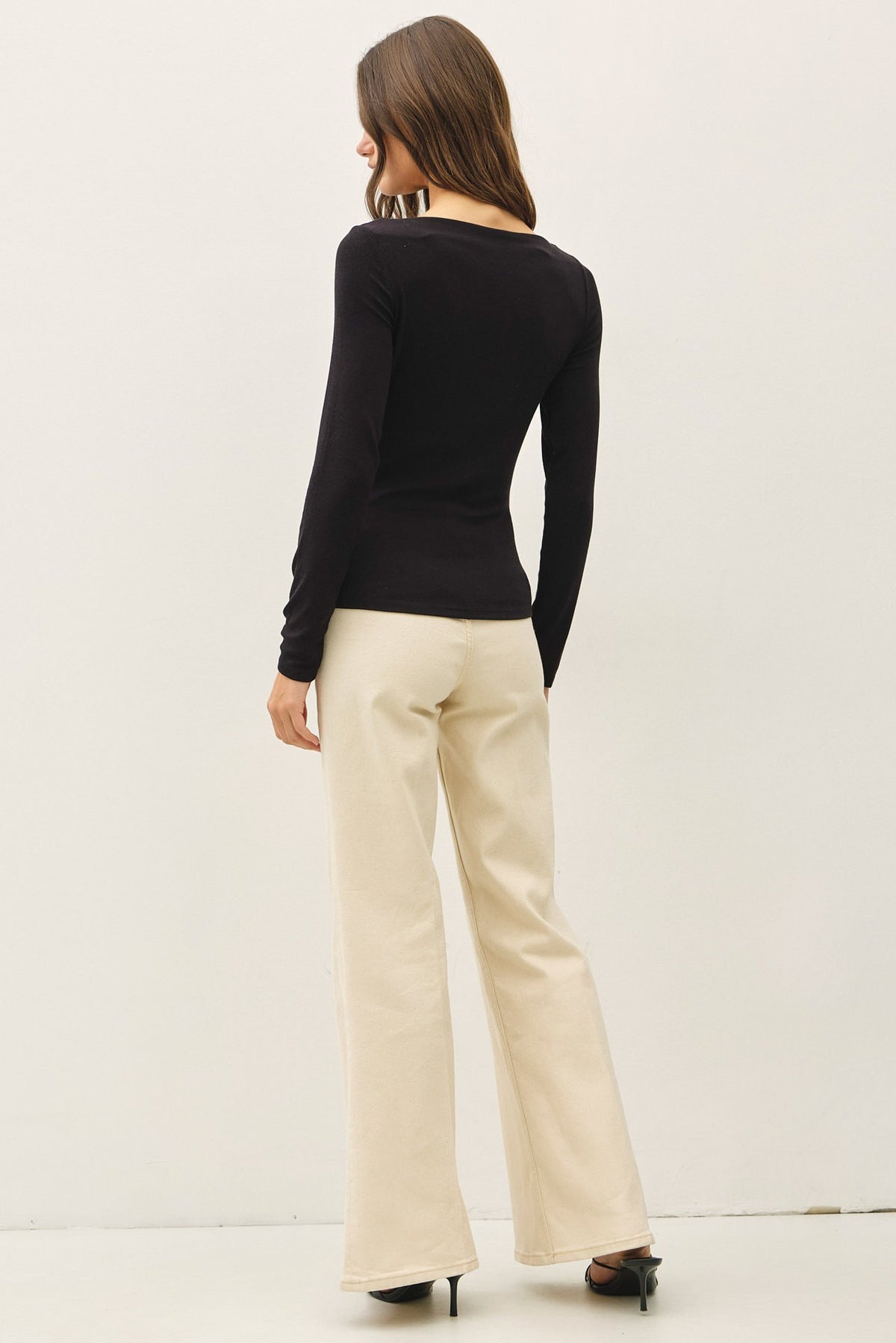 SHIRRED BOATNECK TOP