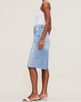 LUCILA SHORT IN VINTAGE LIGHT