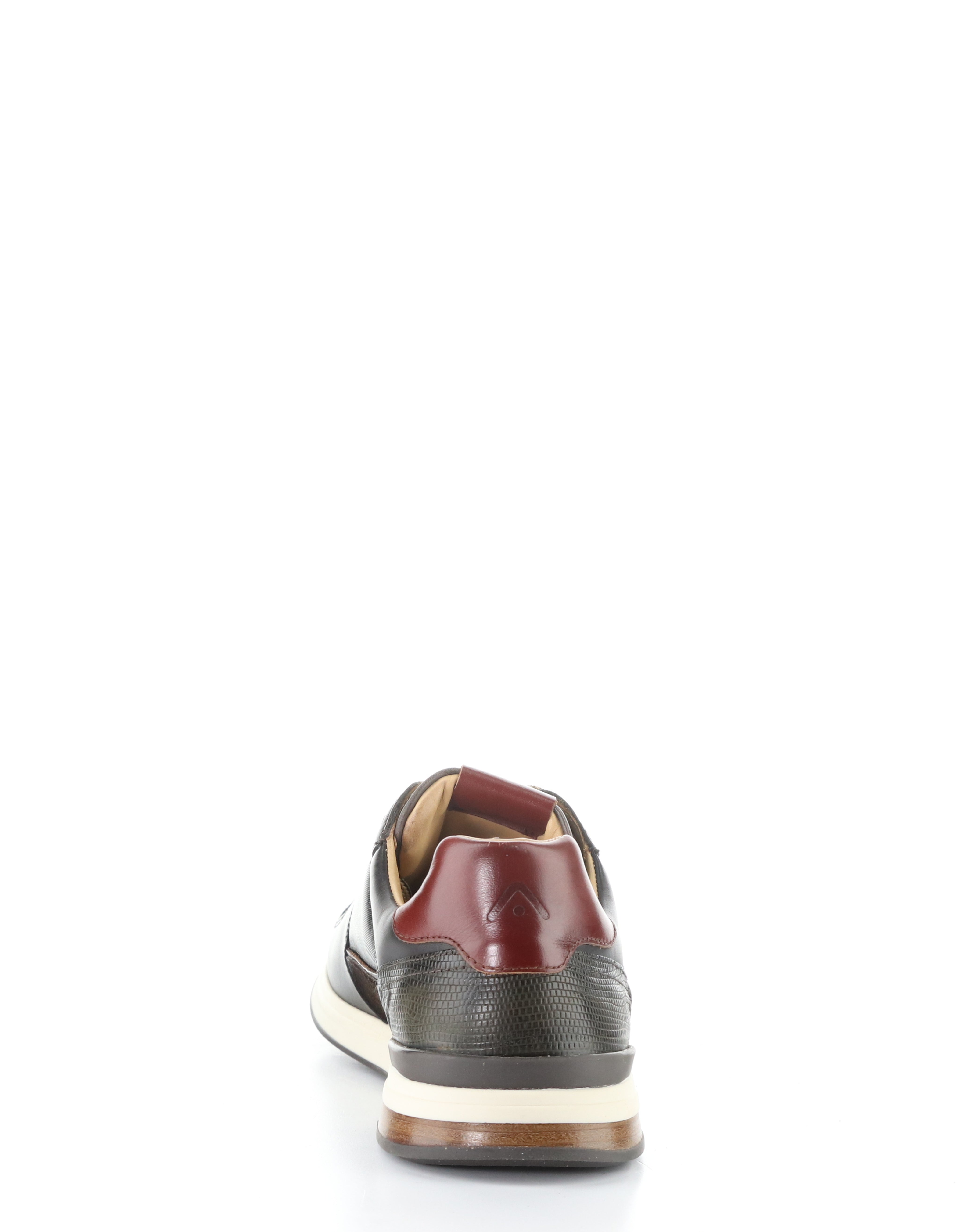 SLOW PREMIUM LEATHER SNEAKER