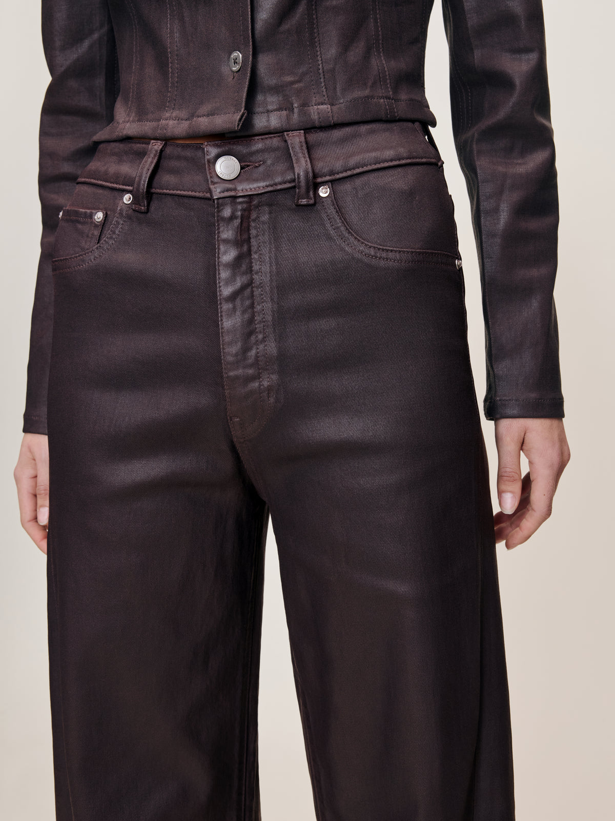MIRO HIGH-RISE BARREL IN COCOA COATED