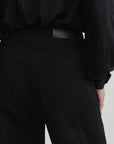 MIRO HIGH-RISE BARREL IN BLACK