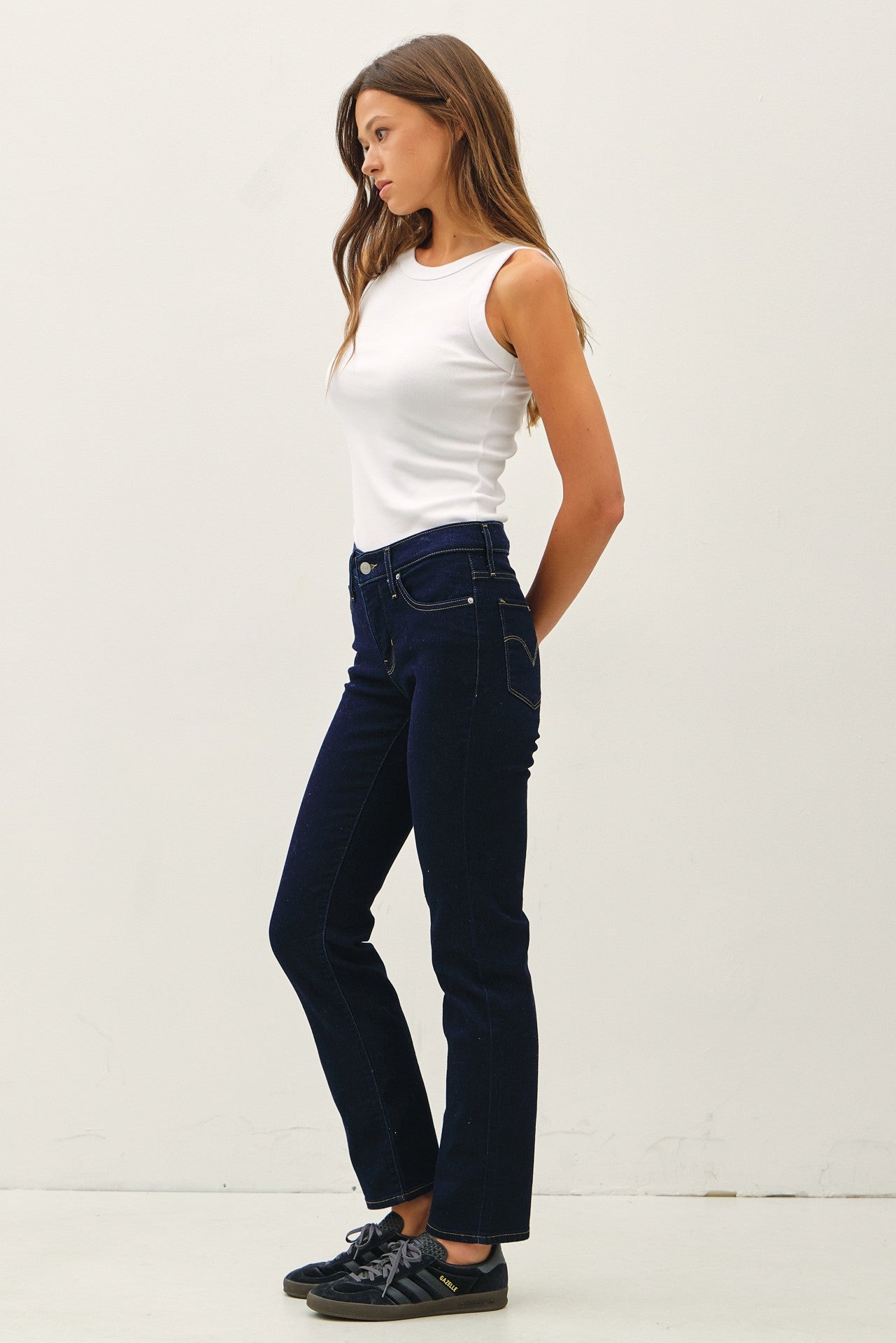 HIGH NECK RIBBED TANK