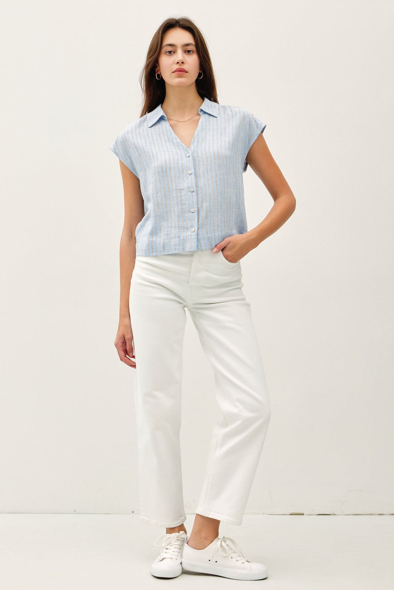 STRIPED LINEN BLEND V-NECK BLOUSE