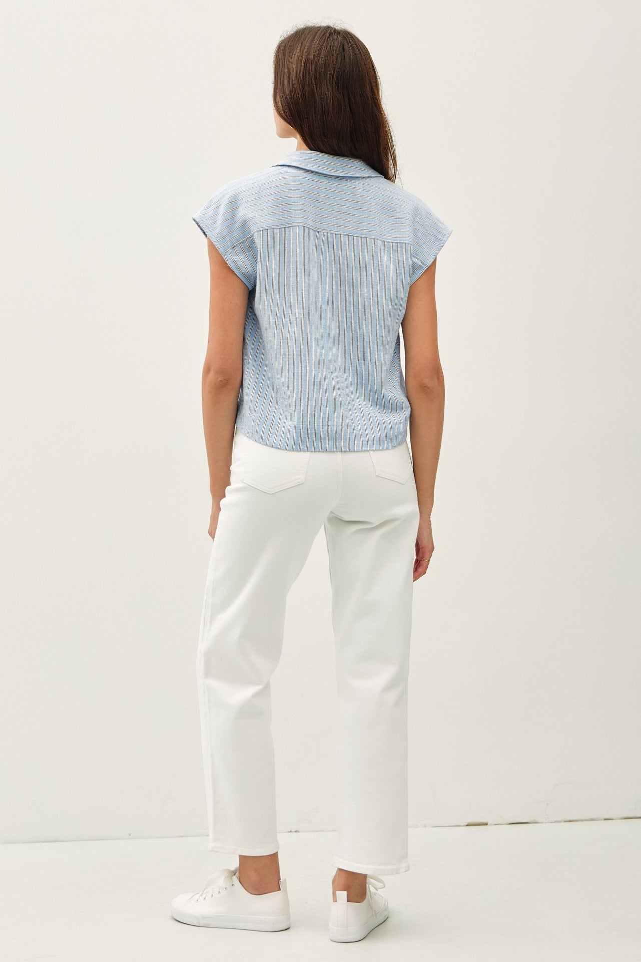 STRIPED LINEN BLEND V-NECK BLOUSE
