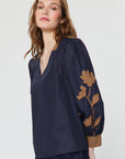 CONTRAST EMBROIDERED V-NECK BLOUSE