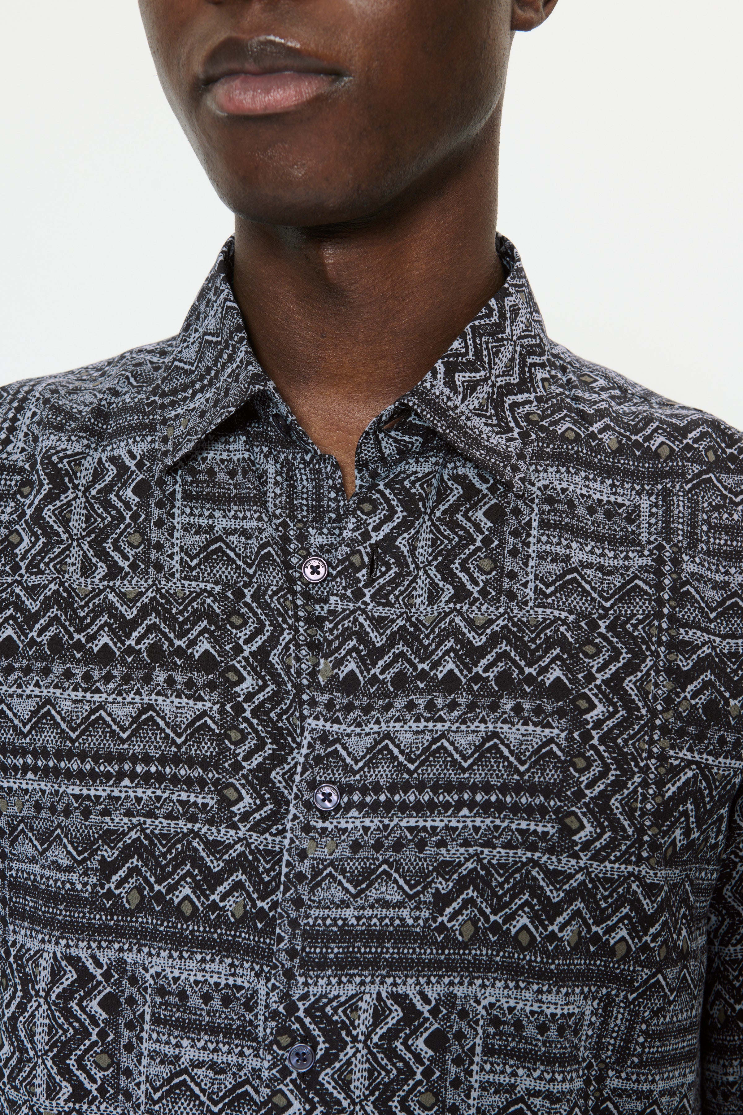 MAKLAMPO PRINTED SHORT SLEEVE SHIRT