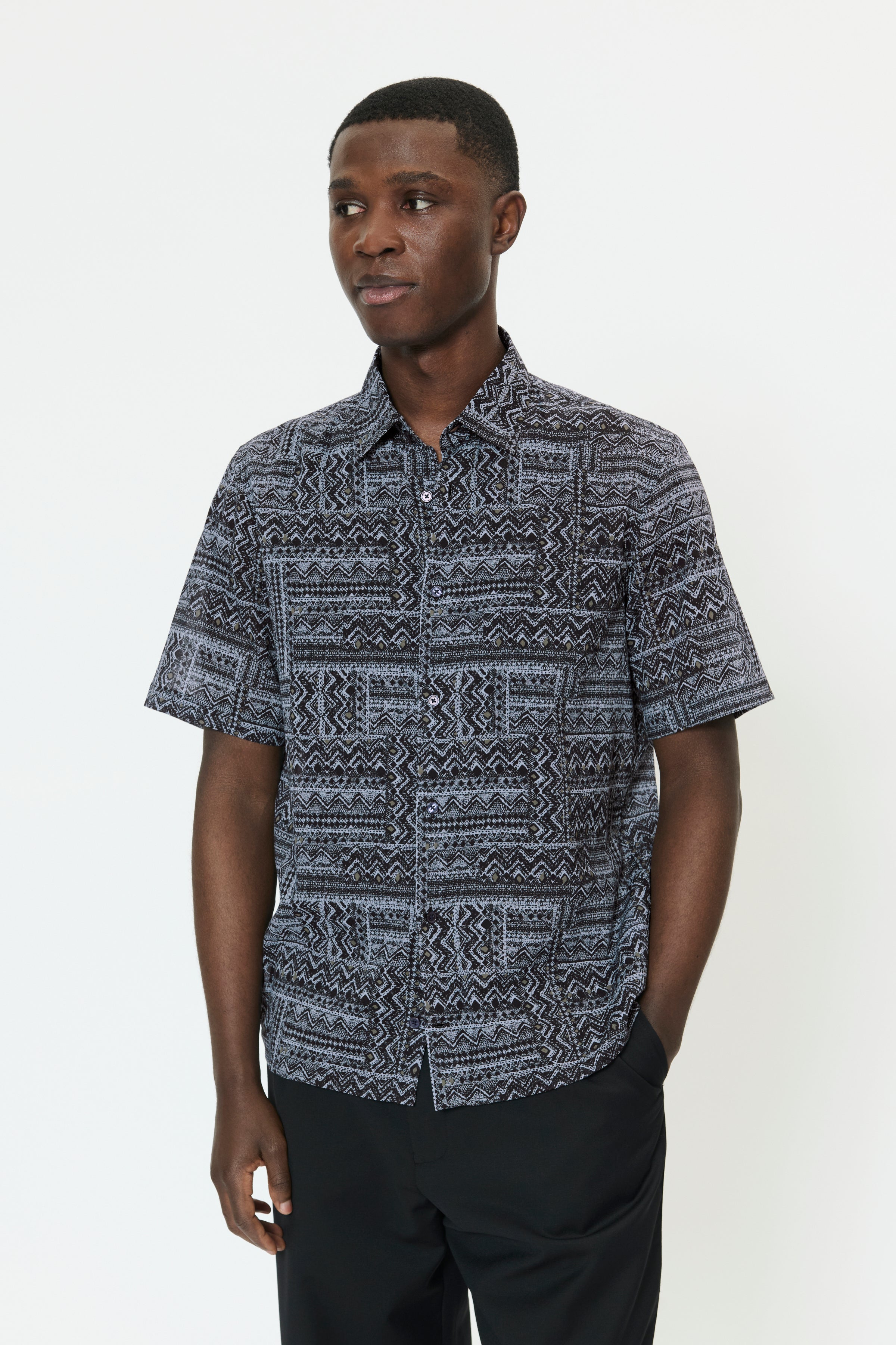 MAKLAMPO PRINTED SHORT SLEEVE SHIRT