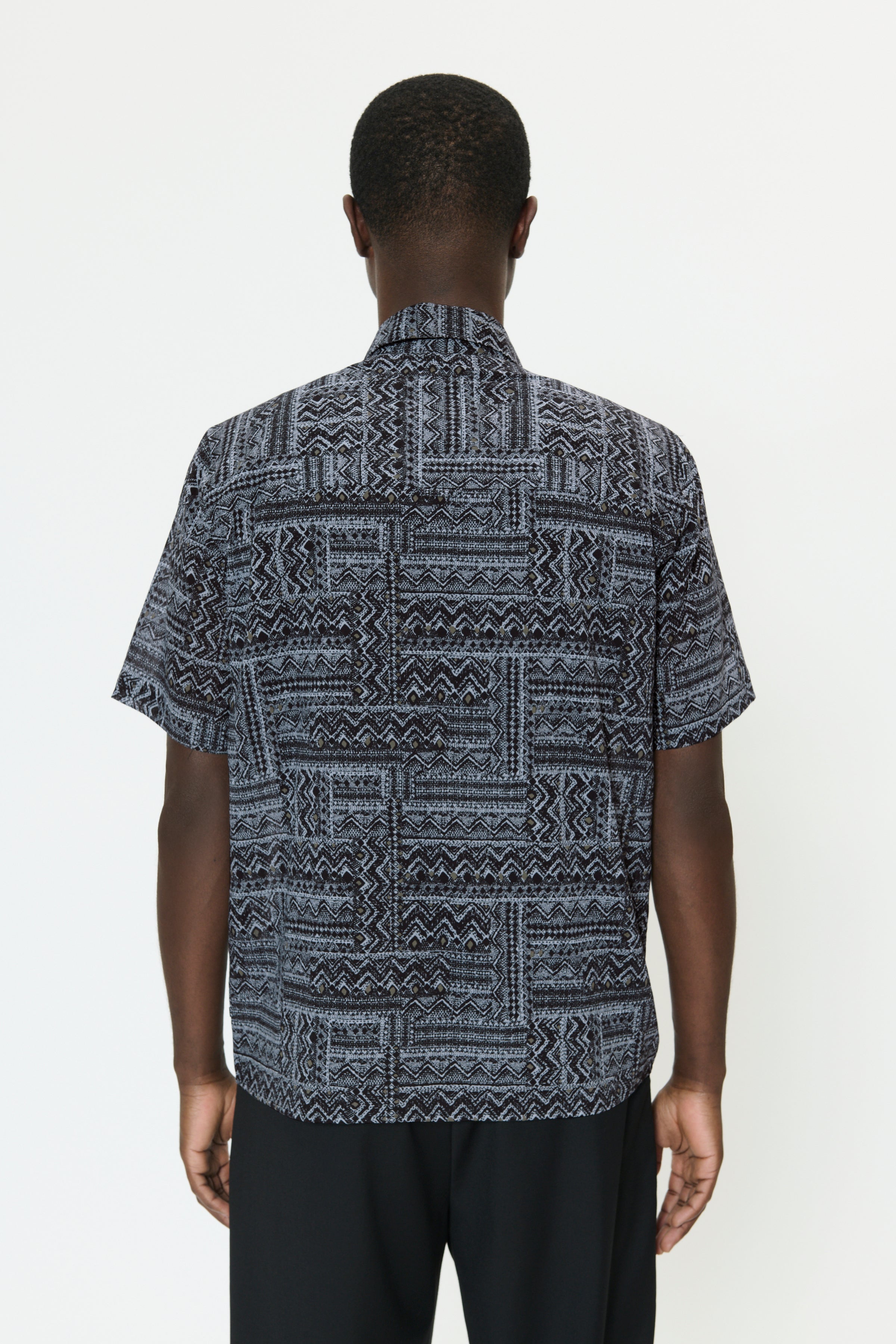 MAKLAMPO PRINTED SHORT SLEEVE SHIRT