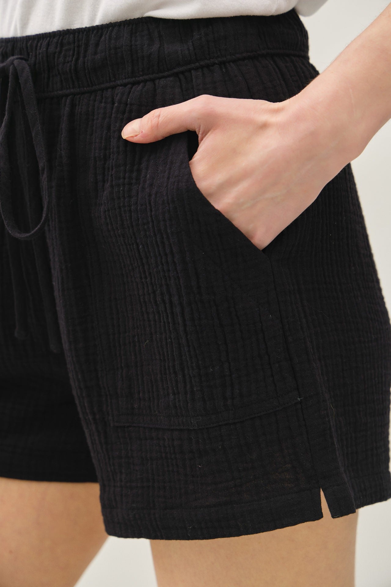 COTTON GAUZE DRAWSTRING SHORTS